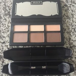 Kat Von D Shade/Light Palette and Brush